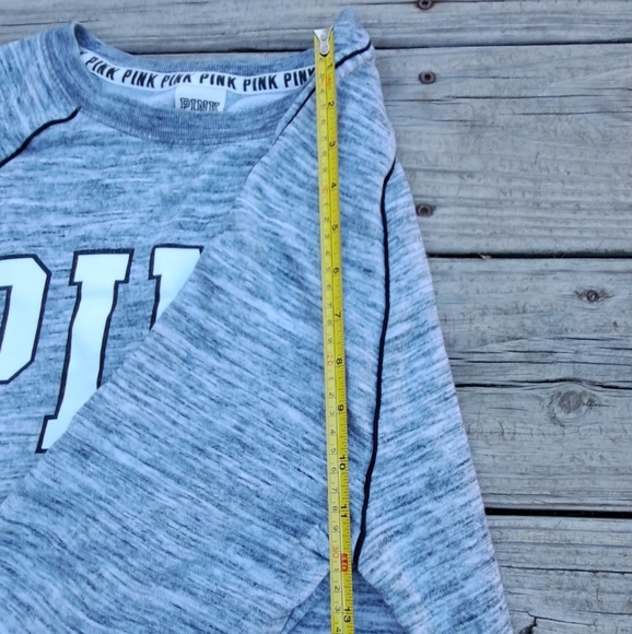 🩷GIFTED🩷Size S Pink Victoria's Secret Sweatshirt - Picture 8 of 11